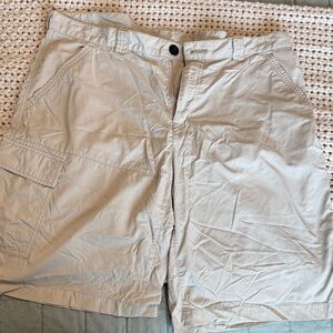 Columbia Light Khaki Omni-Shade Shorts
